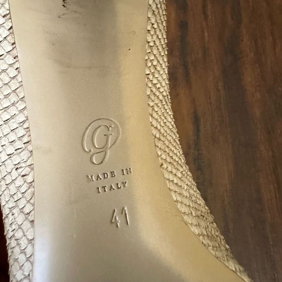 M. GEMI Lustro Snakeskin Pointed Toe Pump Heels Cream Leather - Picture 13 of 14